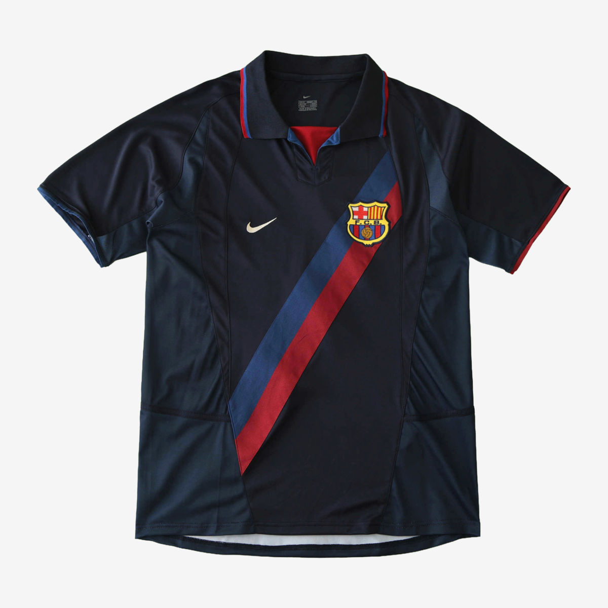 Barcelona Retro Away 02/03 Men's Shirt