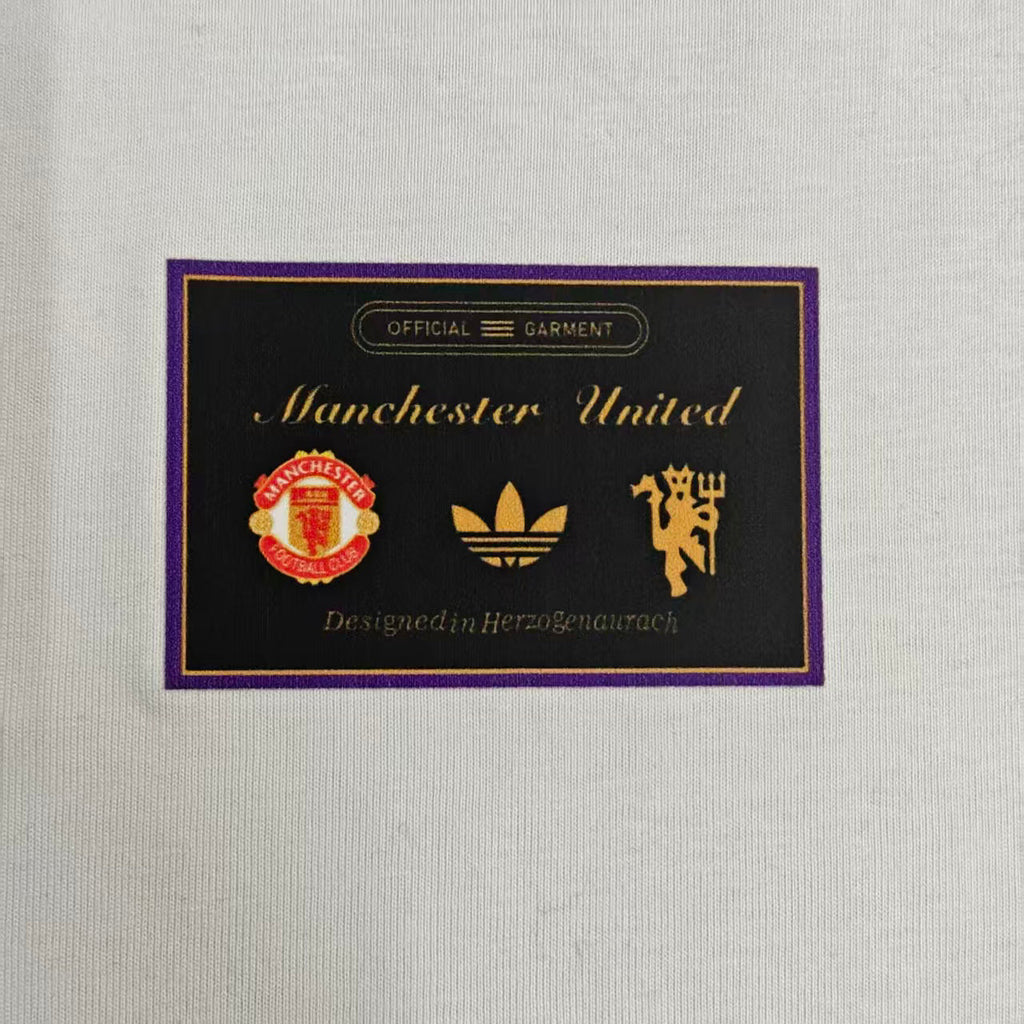 Manchester United T-Shirt - Red