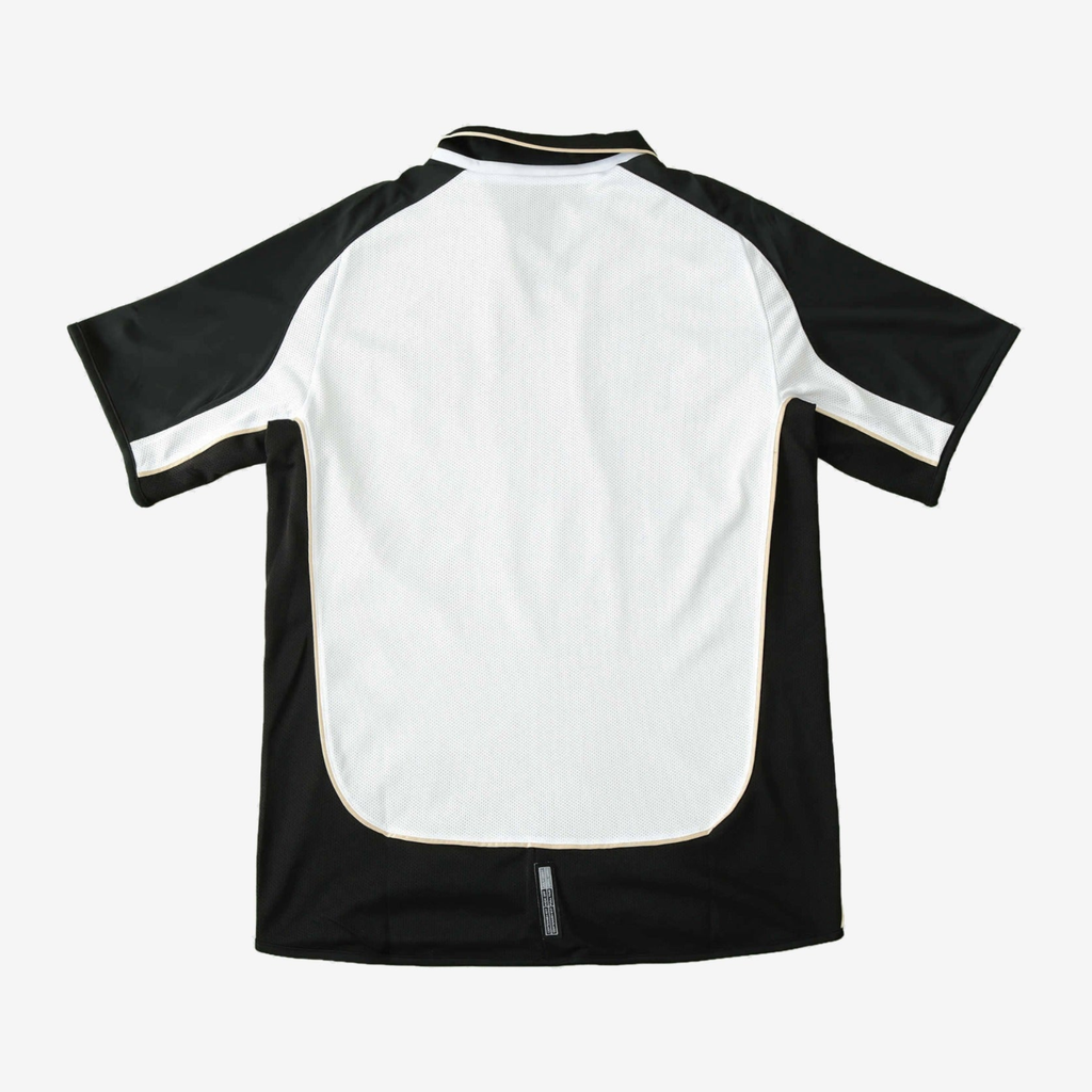 Manchester United Retro 01/02 Men's Shirt