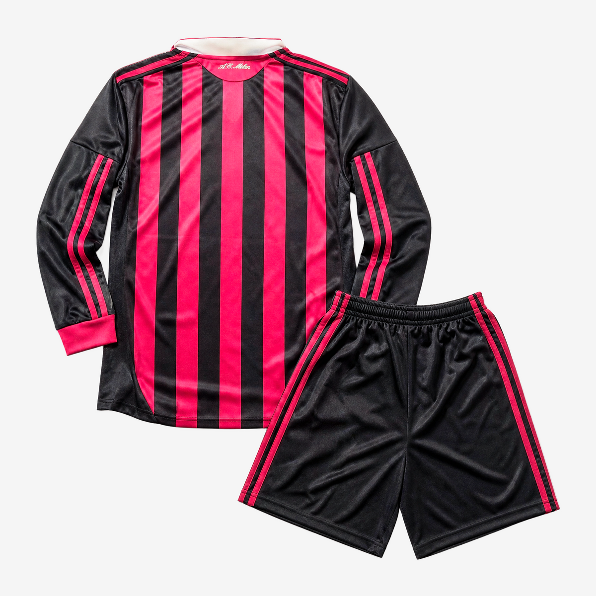 AC Milan Retro Home 09/10 Kids Long Sleeve Shirt Kit