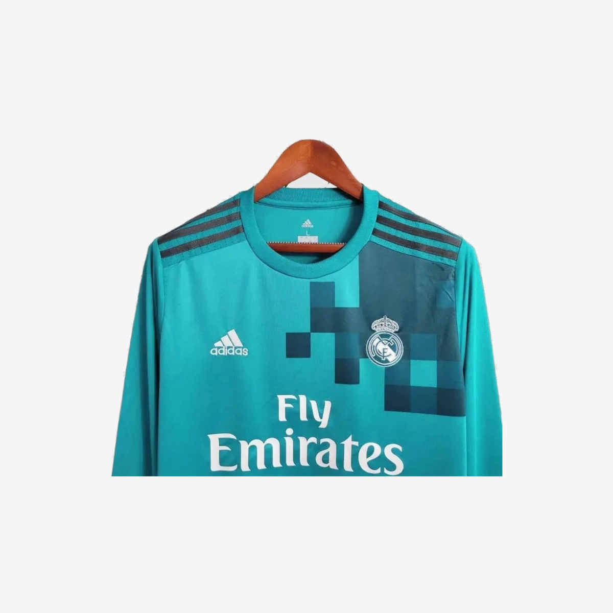 Real Madrid Retro 17/18 Men's Long Sleeve Shirt