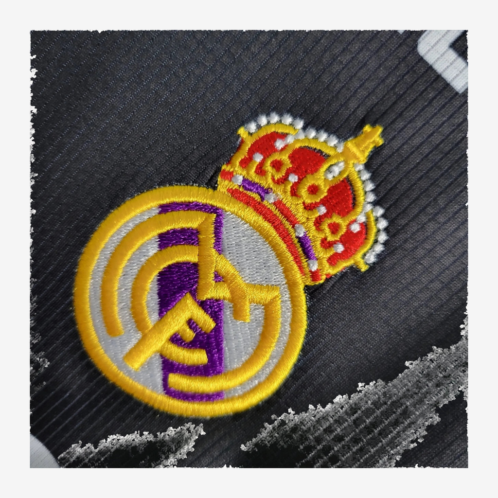 Real Madrid Retro Away 97/98 Men's Shirt