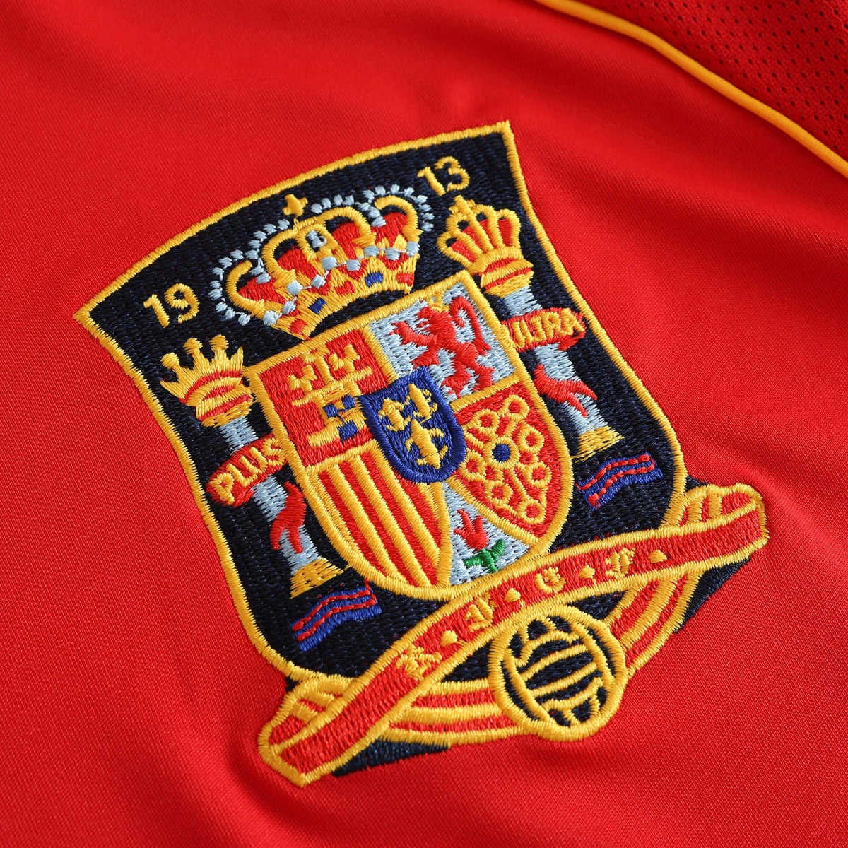 Spain Retro Home 2008 Men's Shirt