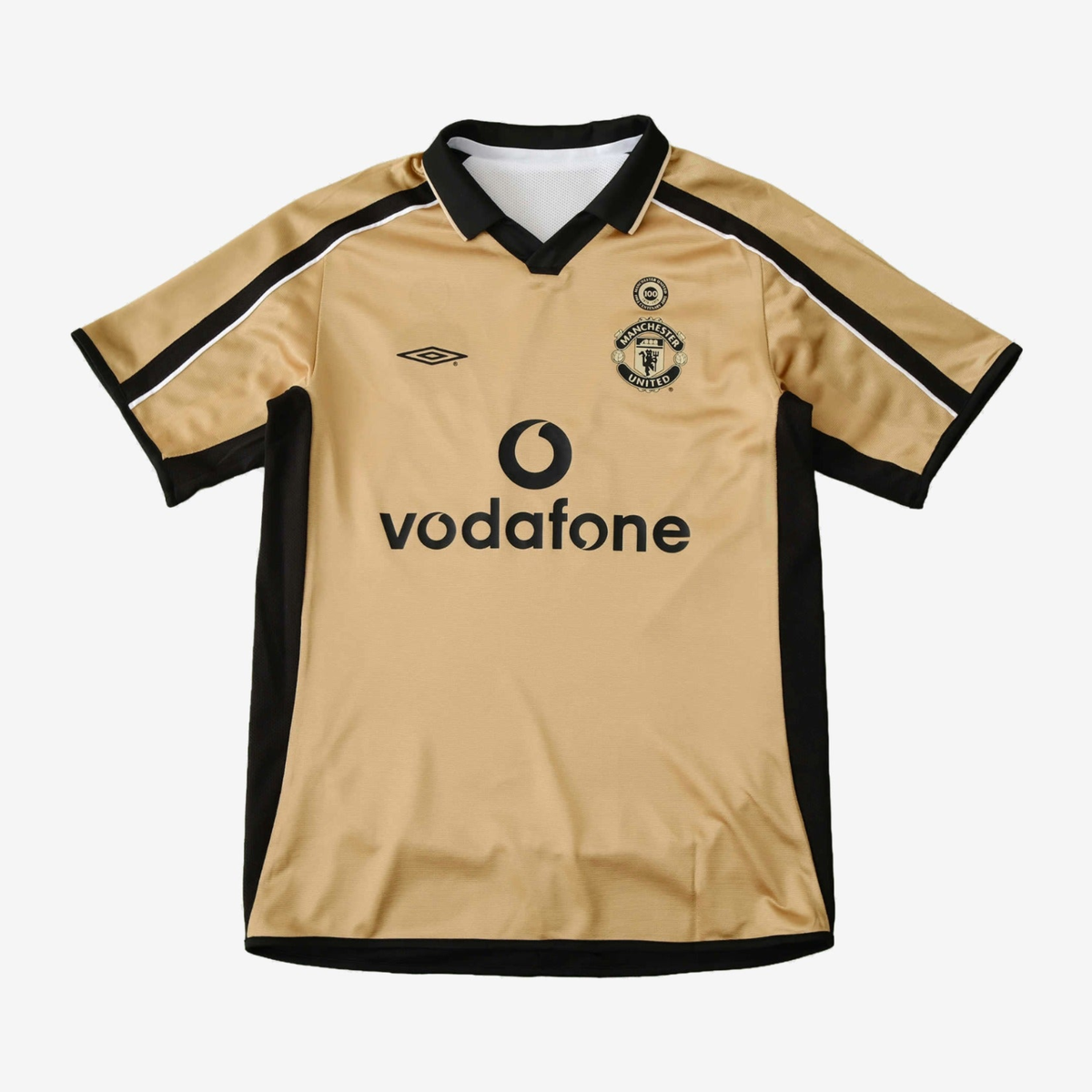 Manchester United Retro 01/02 Men's Shirt