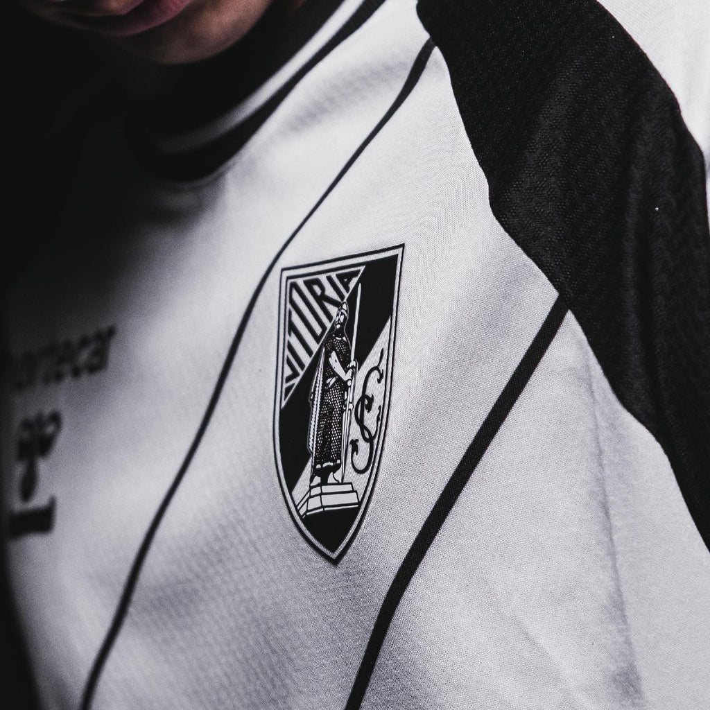 Vitoria Guimaraes Home 26/27 Men's Shirt