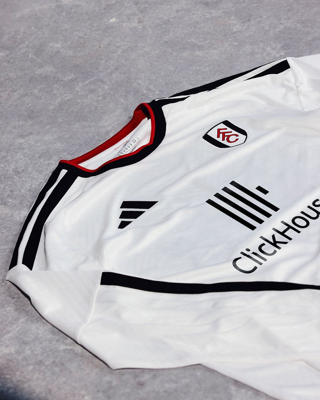 Fulham Home 26/27 Kids Shirt Kit