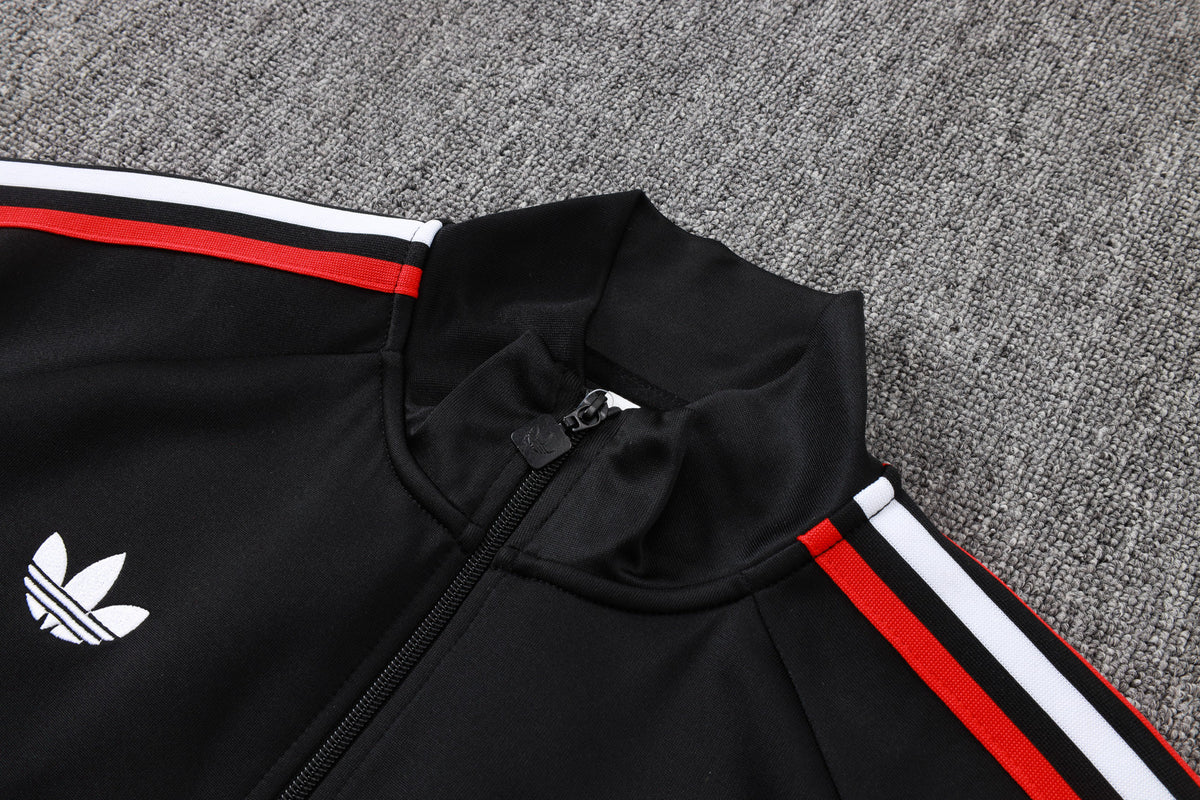 Manchester United Tracksuit 26/27 - Black