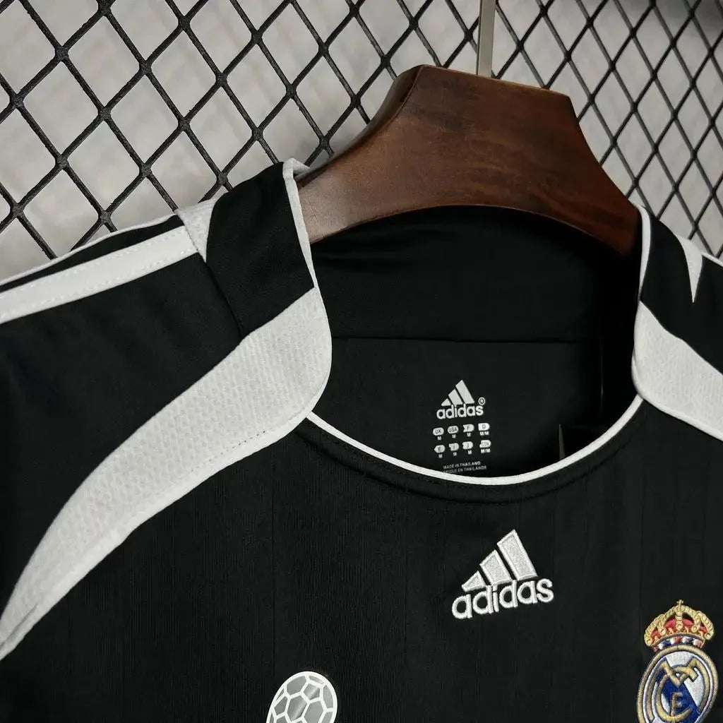 Real Madrid Retro Away 06/07 Men's Shirt