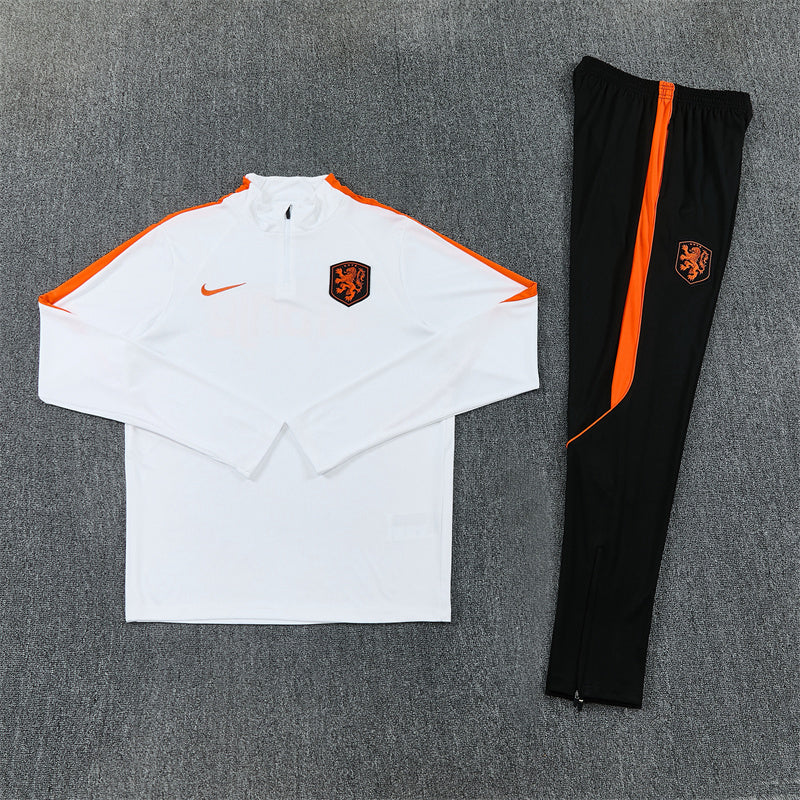 Netherlands Training Suit 26/27 - White