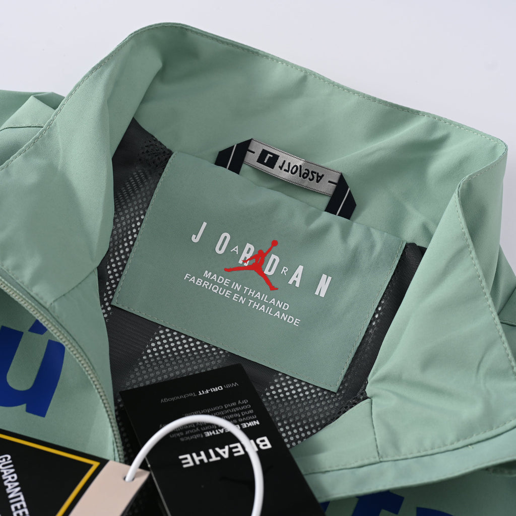 Brazil Windbreaker 26/27 - Sage Green