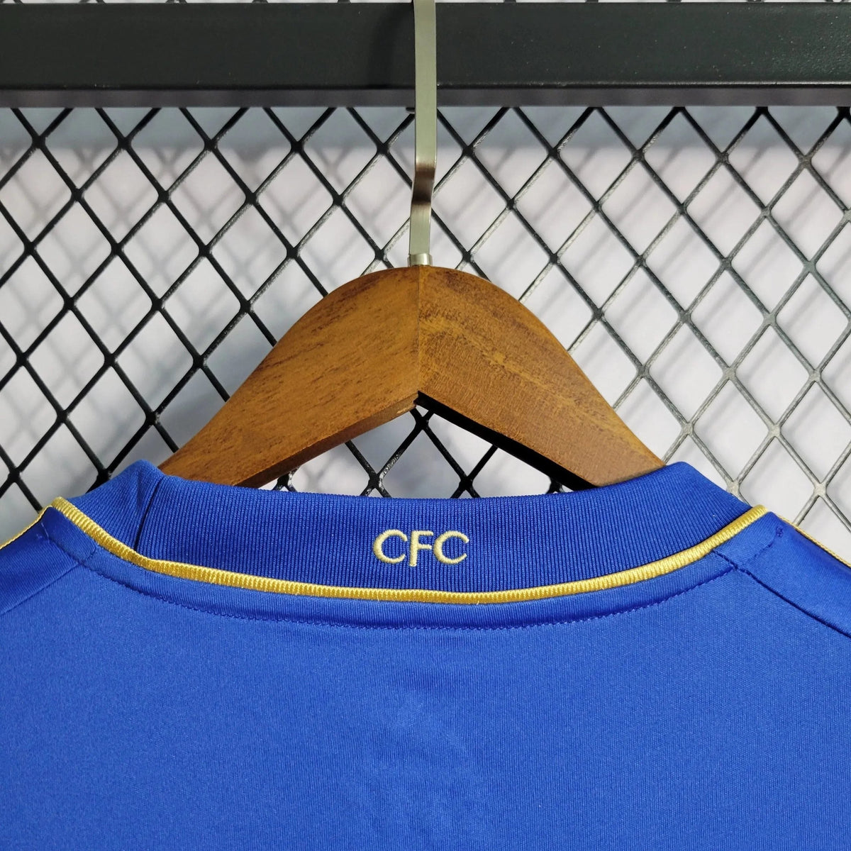 Chelsea Retro 12/13 Men's Shirt