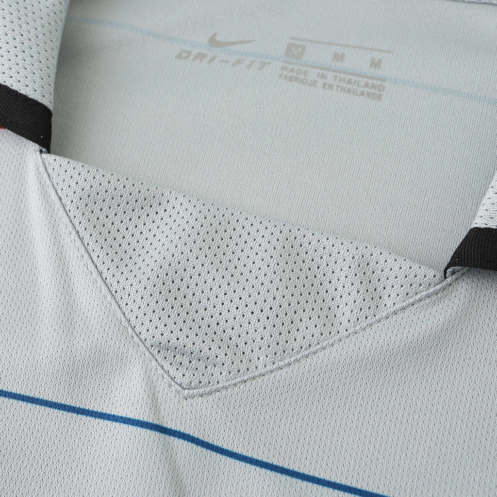 Barcelona Retro Away 03/04 Men's Long Sleeve Shirt