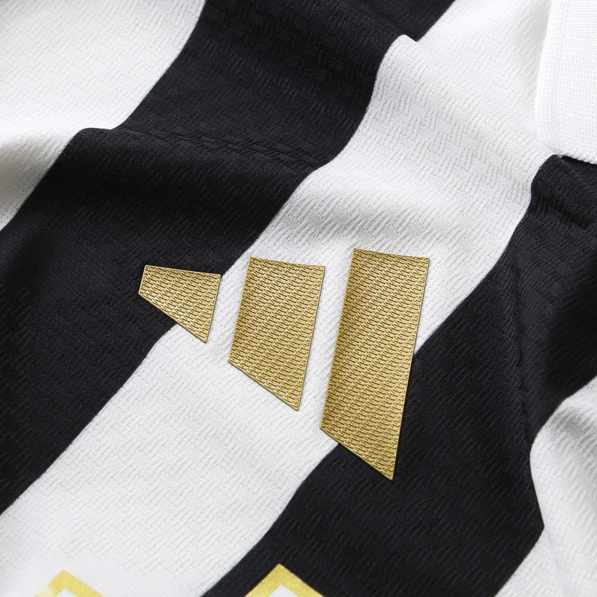 Juventus Home 26/27 Player Edition Shirt