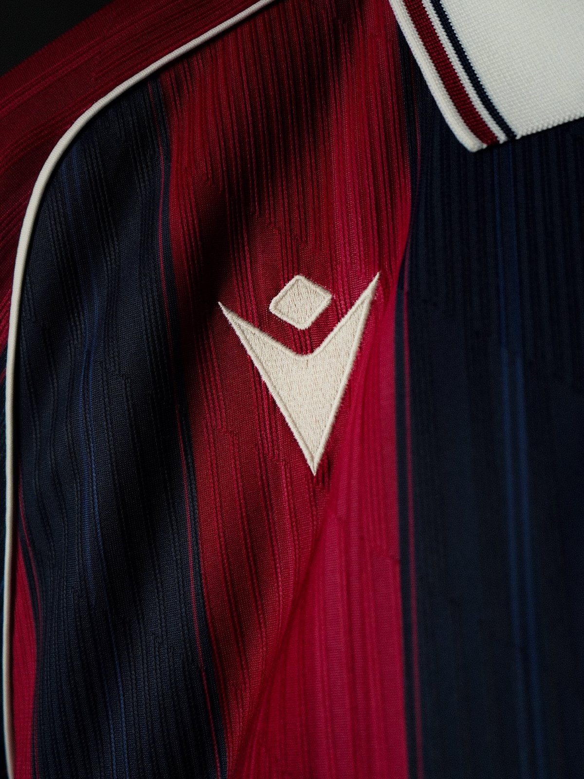 Levante Home 26/27 Kids Shirt Kit
