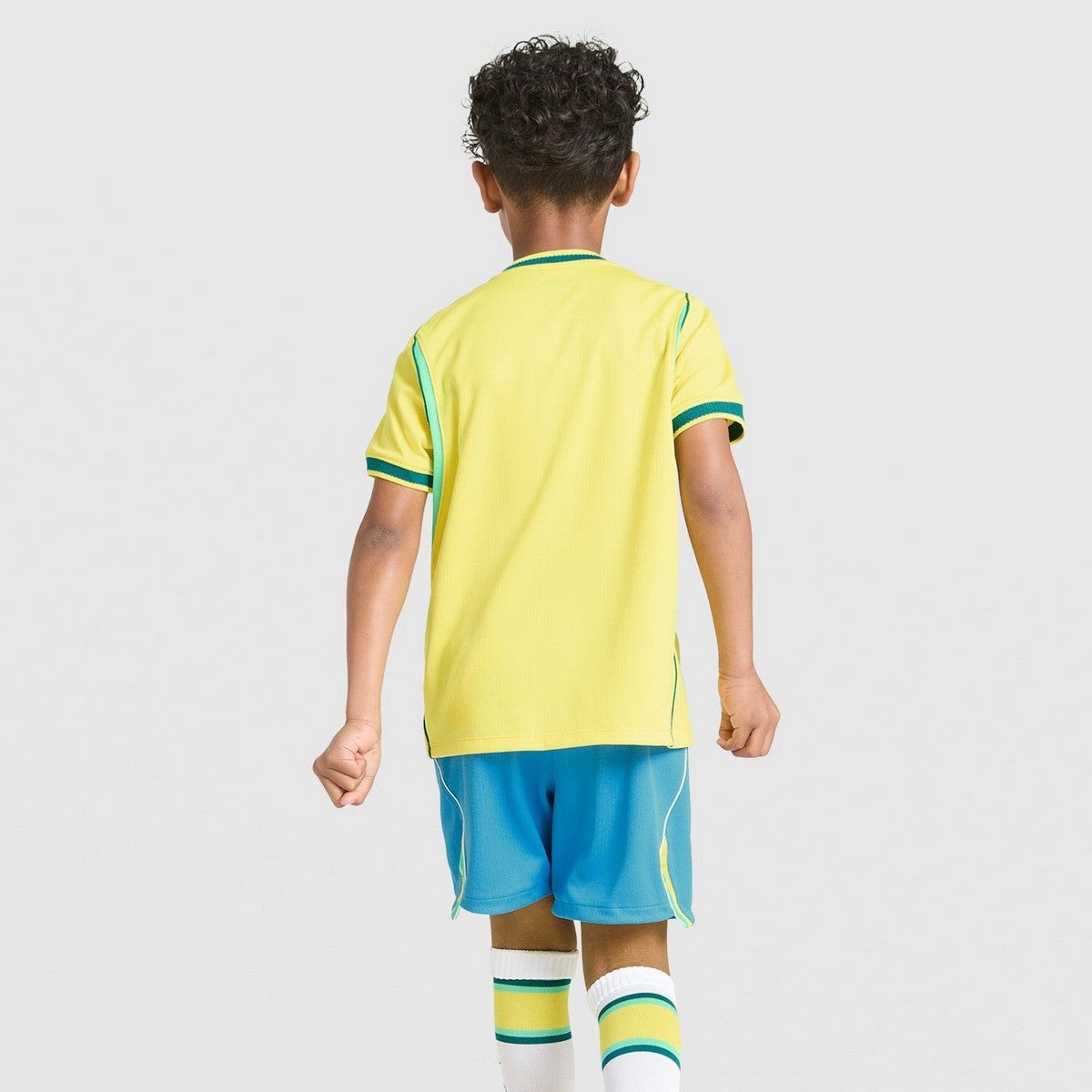 Brazil Home 26/27 Kids Shirt Kit