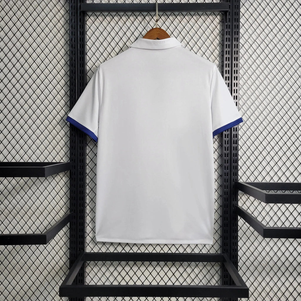 Real Madrid Retro 16/17 Men's Shirt