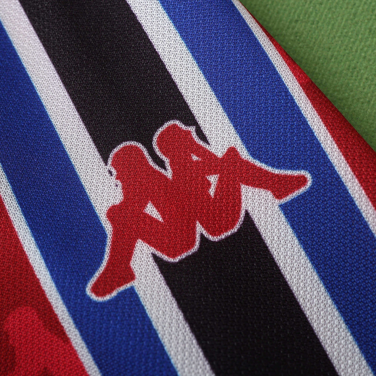 Barcelona Retro Home 96/97 Men's Shirt