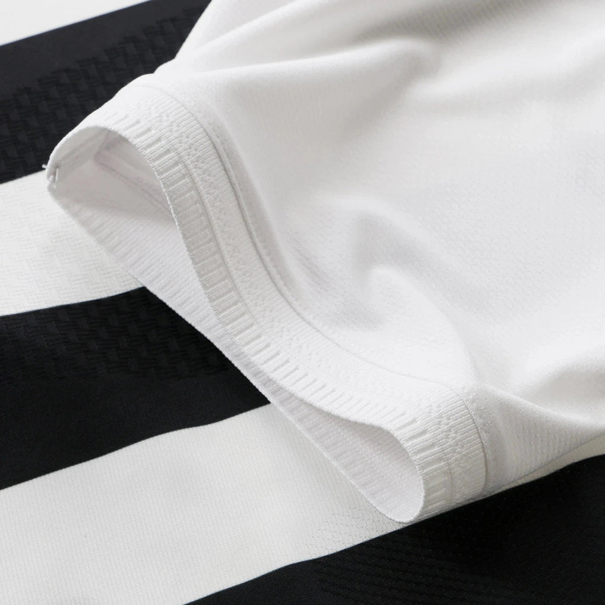 Juventus Home 26/27 Player Edition Shirt